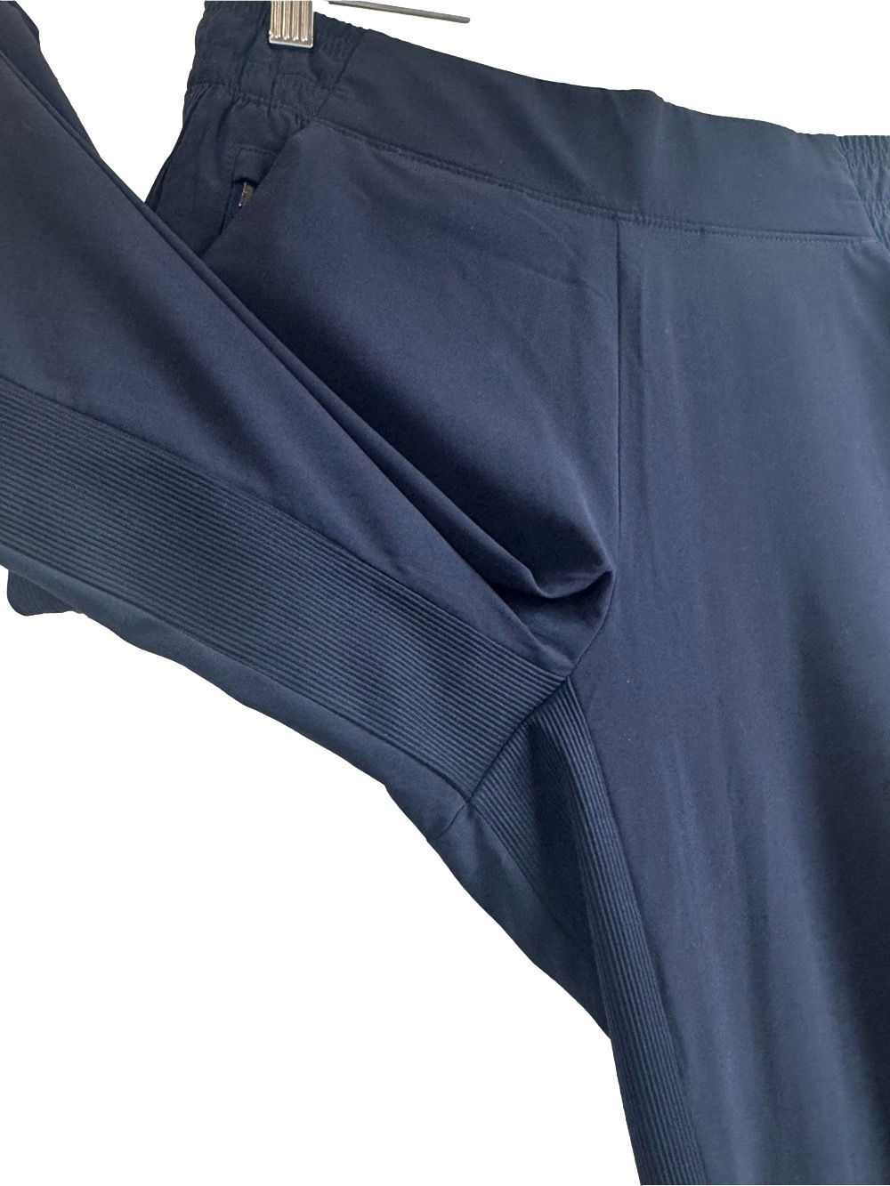 ATHLETA ‘Brooklyn’ Ankle Joggers - Picture 5 of 15